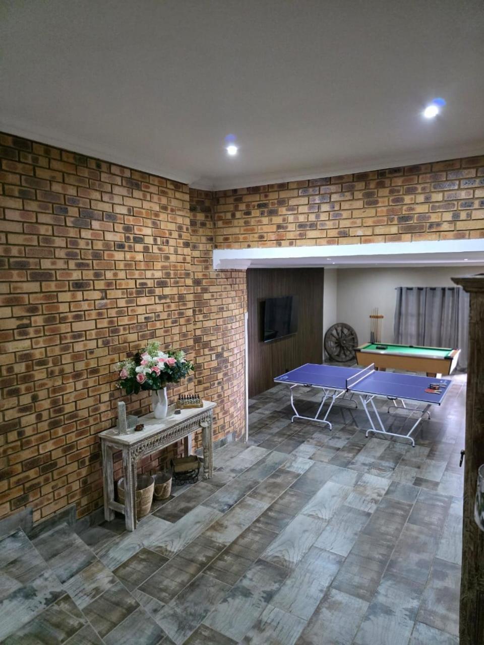 Rocky Mountain Holiday Home Hartbeespoort Exterior foto